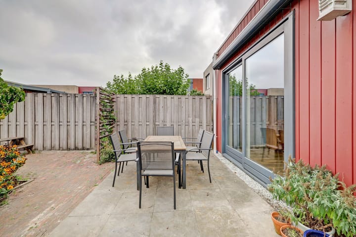 Photo 28 of John Denverlaan 19