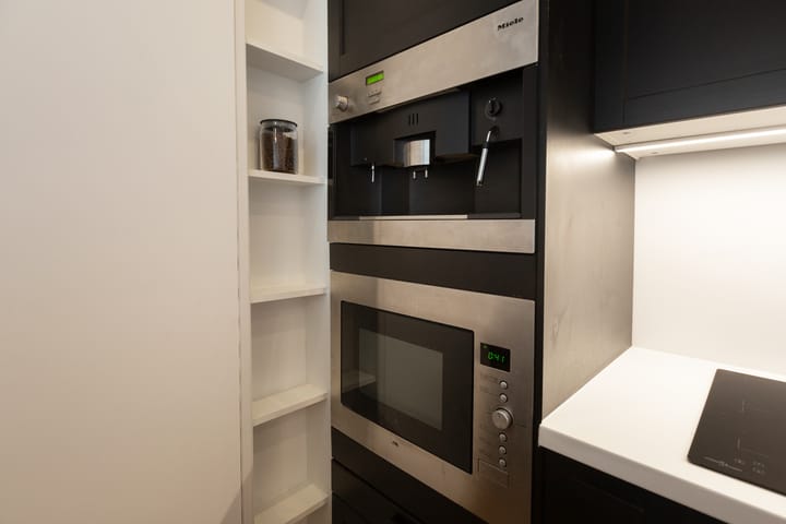 Photo 9 of Gevers Deynootweg 113-A