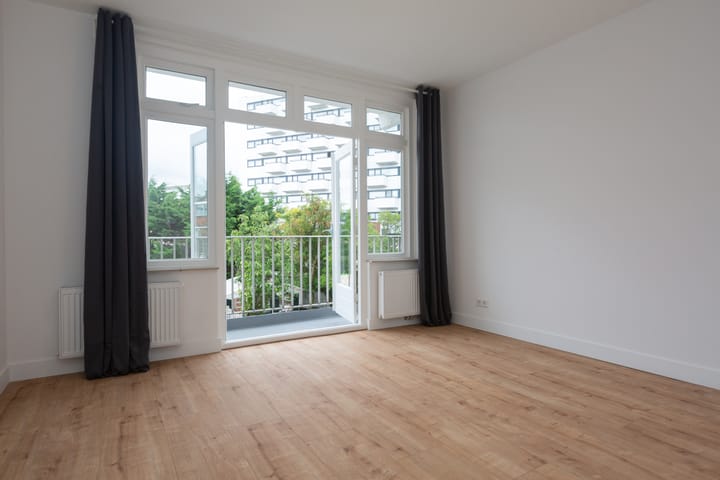 Photo 15 of Gevers Deynootweg 113-A