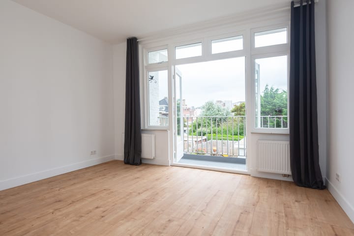 Photo 16 of Gevers Deynootweg 113-A