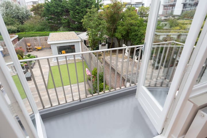 Photo 18 of Gevers Deynootweg 113-A