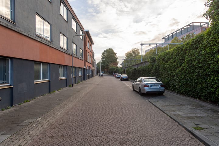 Photo 16 of Zuid-Oosterstraat 45-11