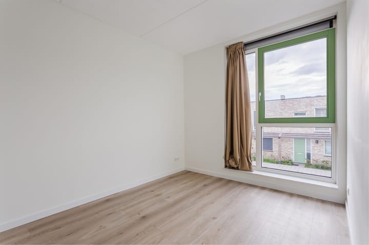 Foto 22 van Willem Albert Wagenaarpad 140