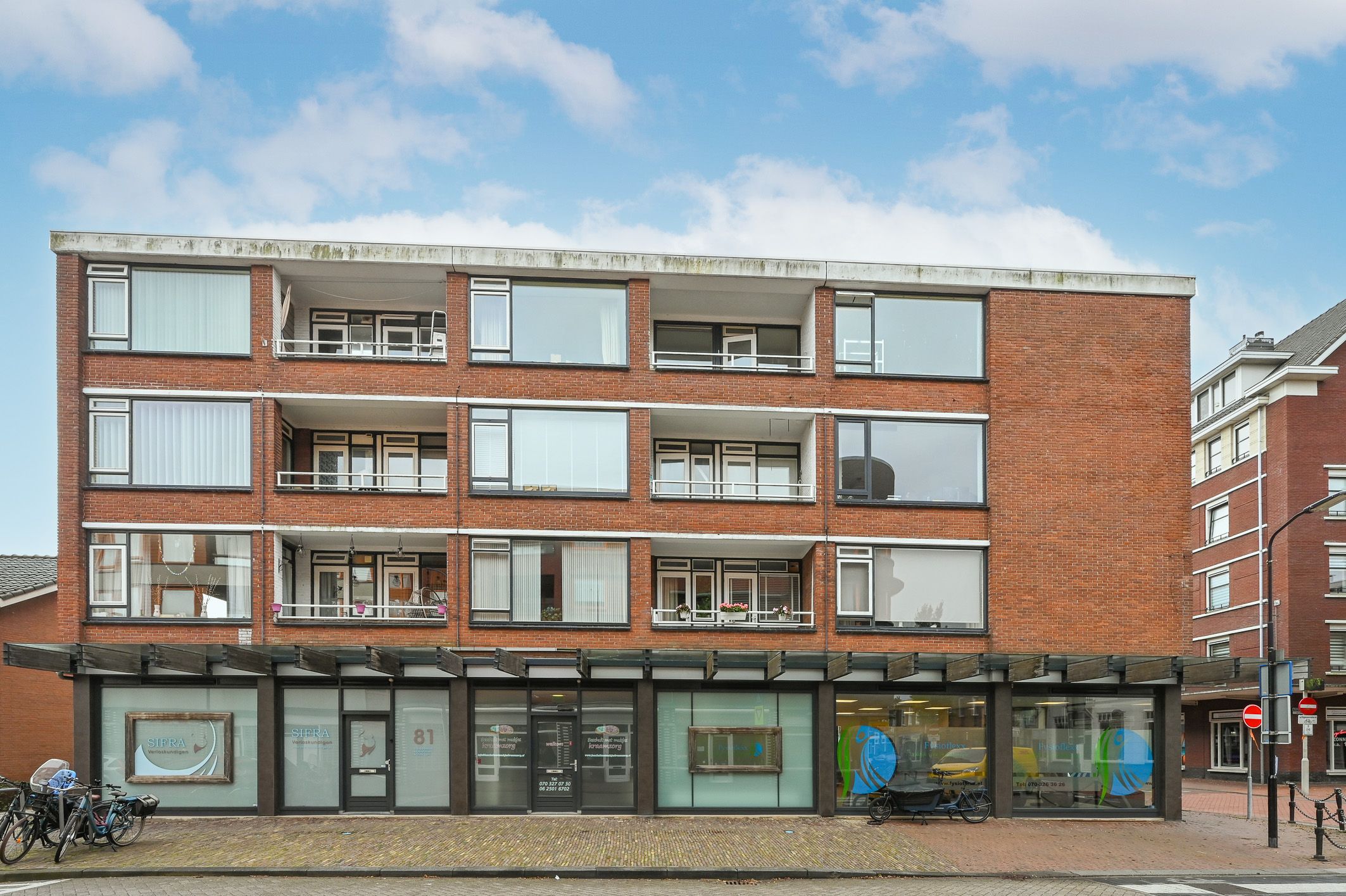 Photo 6 of Damstraat 42