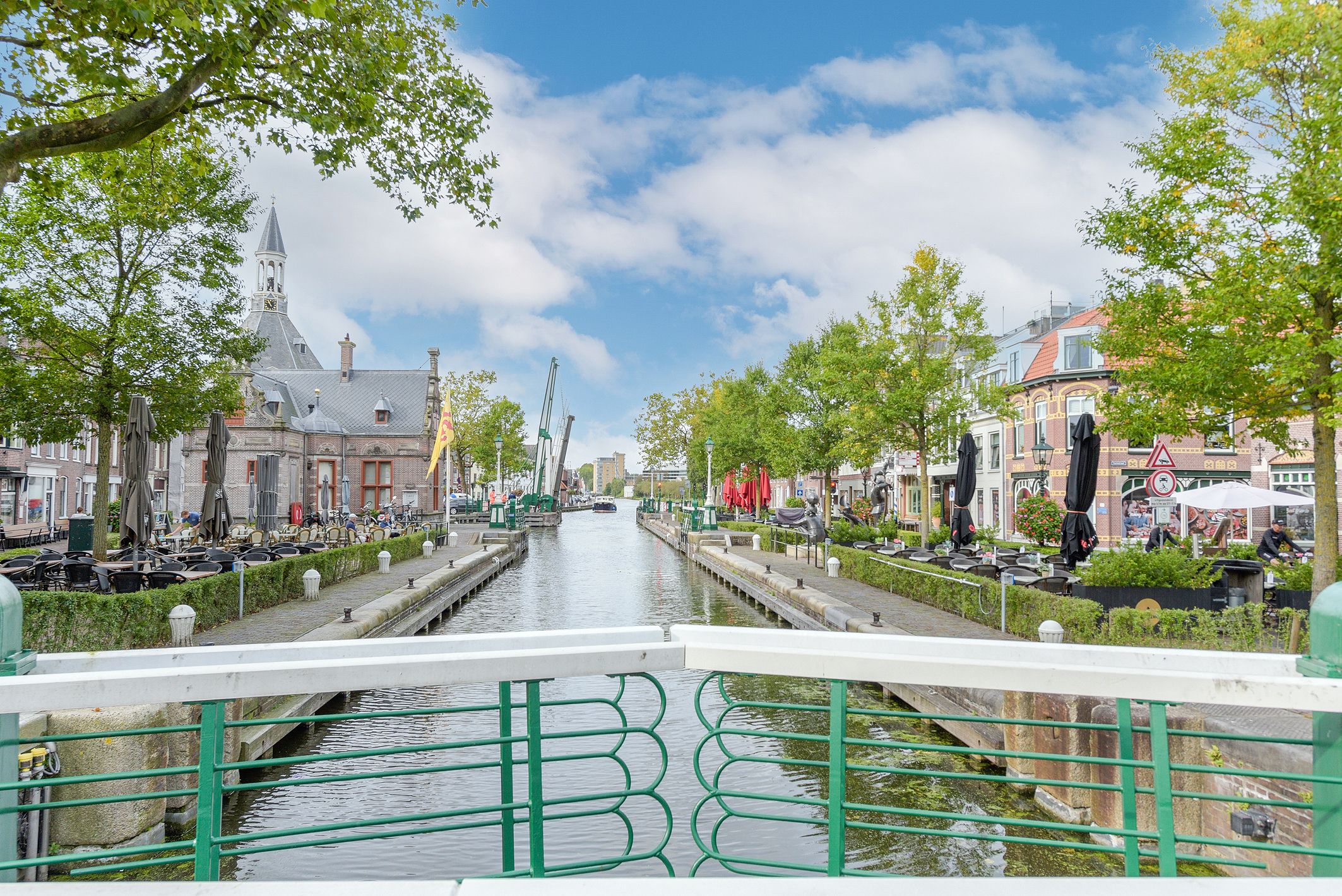 Photo 42 of Damstraat 42