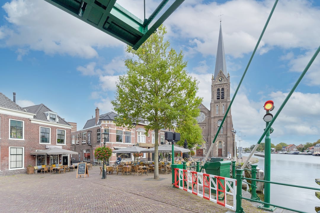 Photo 41 of Damstraat 42