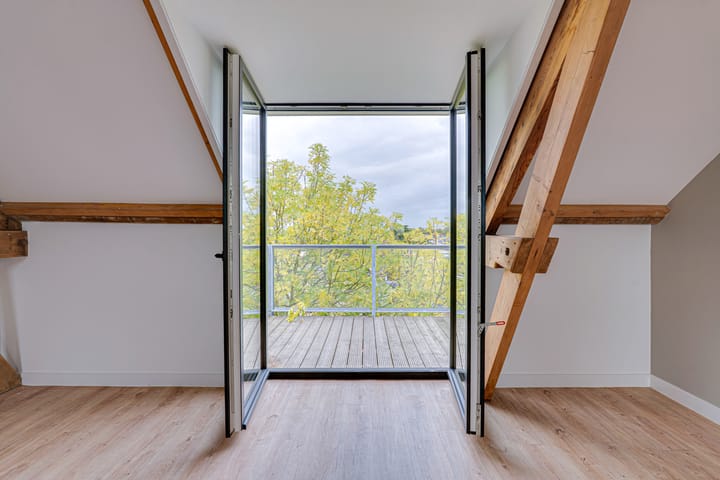 Foto 22 van Huizersdijk 28-D