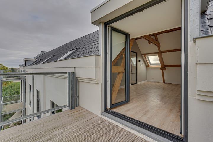 Foto 26 van Huizersdijk 28-D