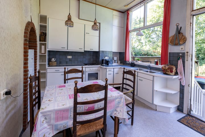 Photo 16 of Jhr Strick van Linschotenlaan 3