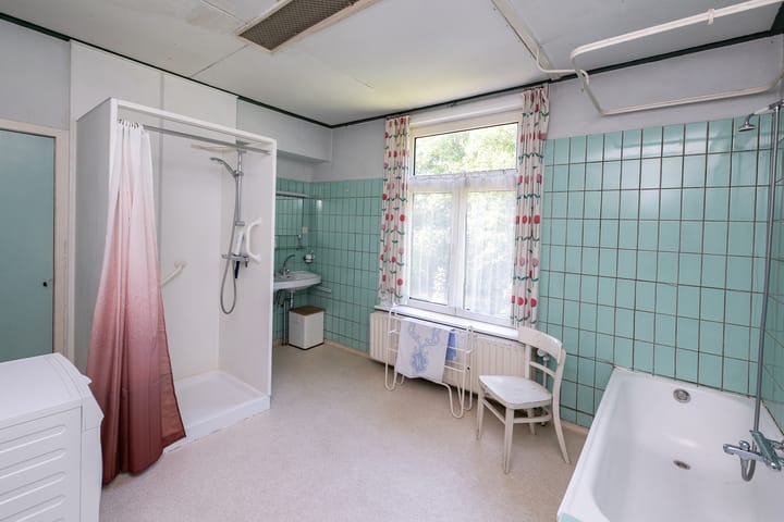 Photo 32 of Jhr Strick van Linschotenlaan 3