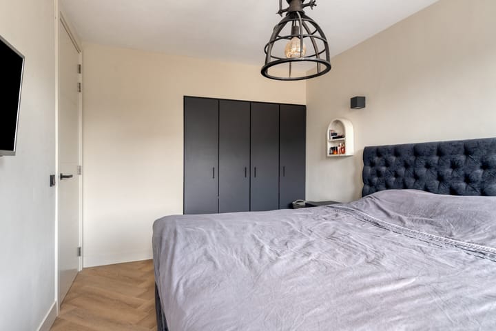 Photo 22 of Cloete 10