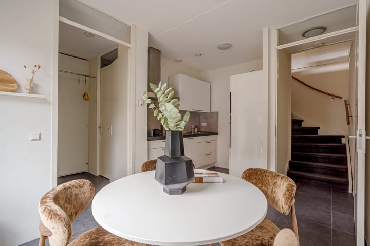 Photo 11 of Heemstedelaan 12