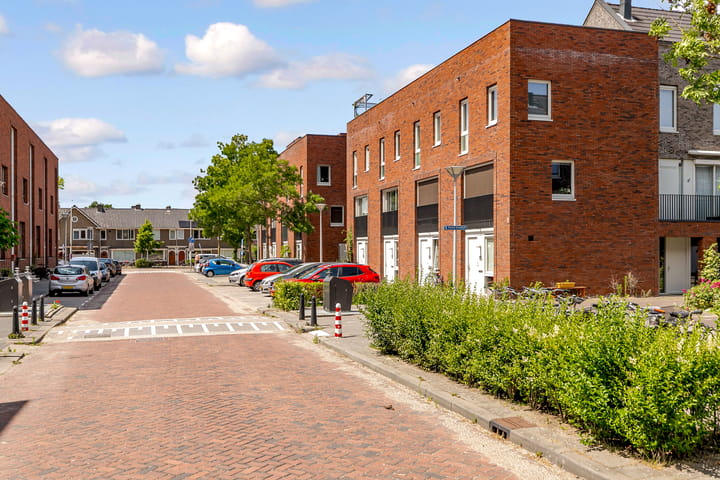 Photo 36 of Heemstedelaan 12