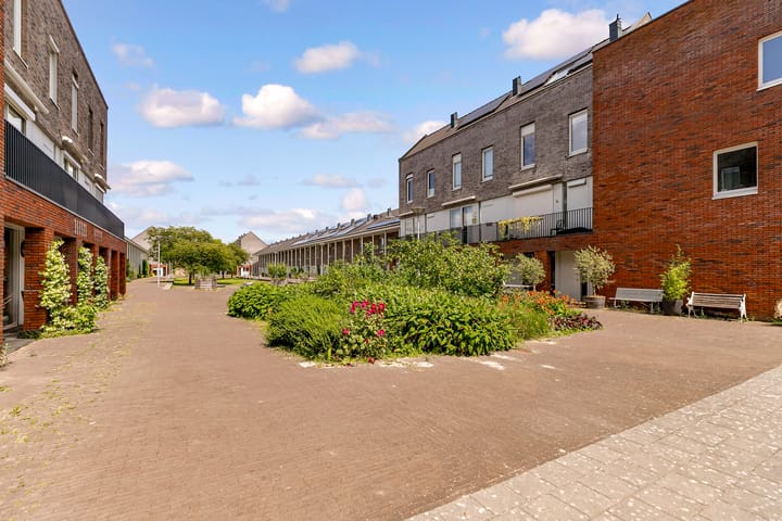 Photo 38 of Heemstedelaan 12