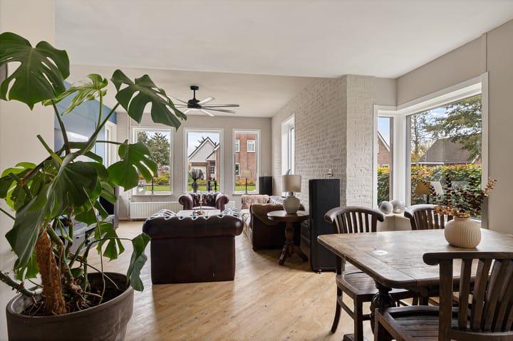 Foto 8 van Raiffeisenstraat 25