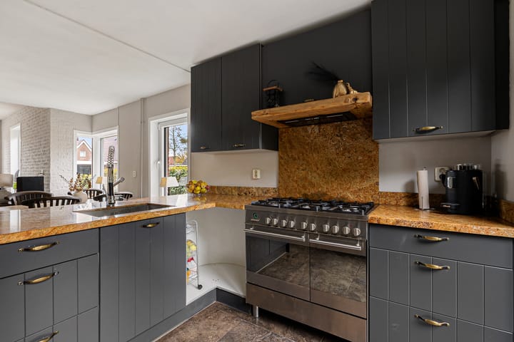 Foto 7 van Raiffeisenstraat 25