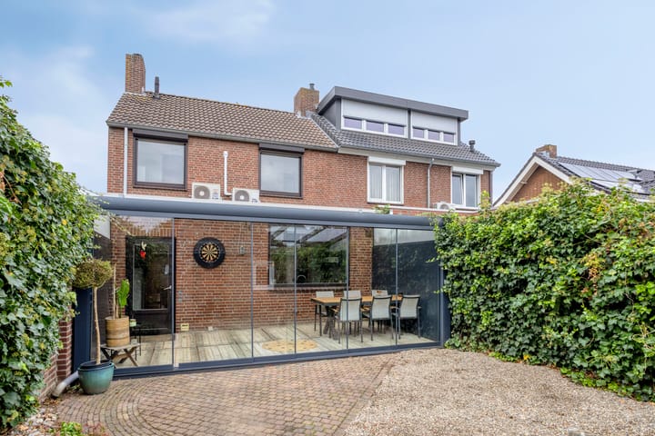 Photo 2 of Kerkenkampstraat 1