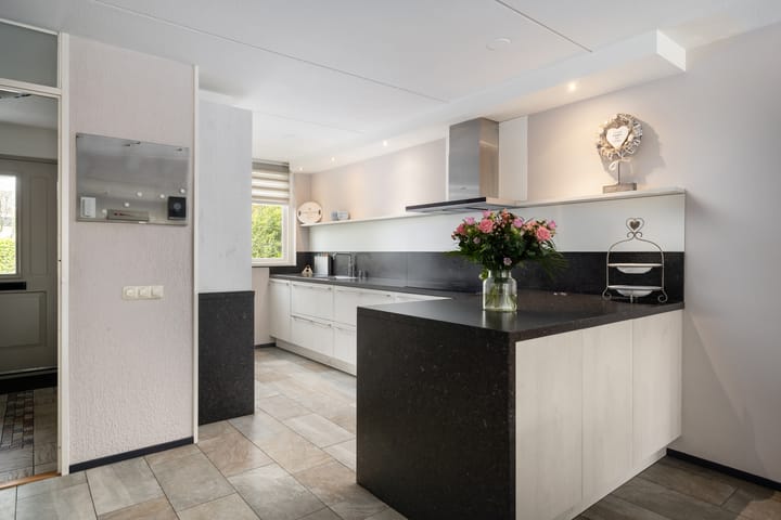 Foto 14 van Asterstraat 14