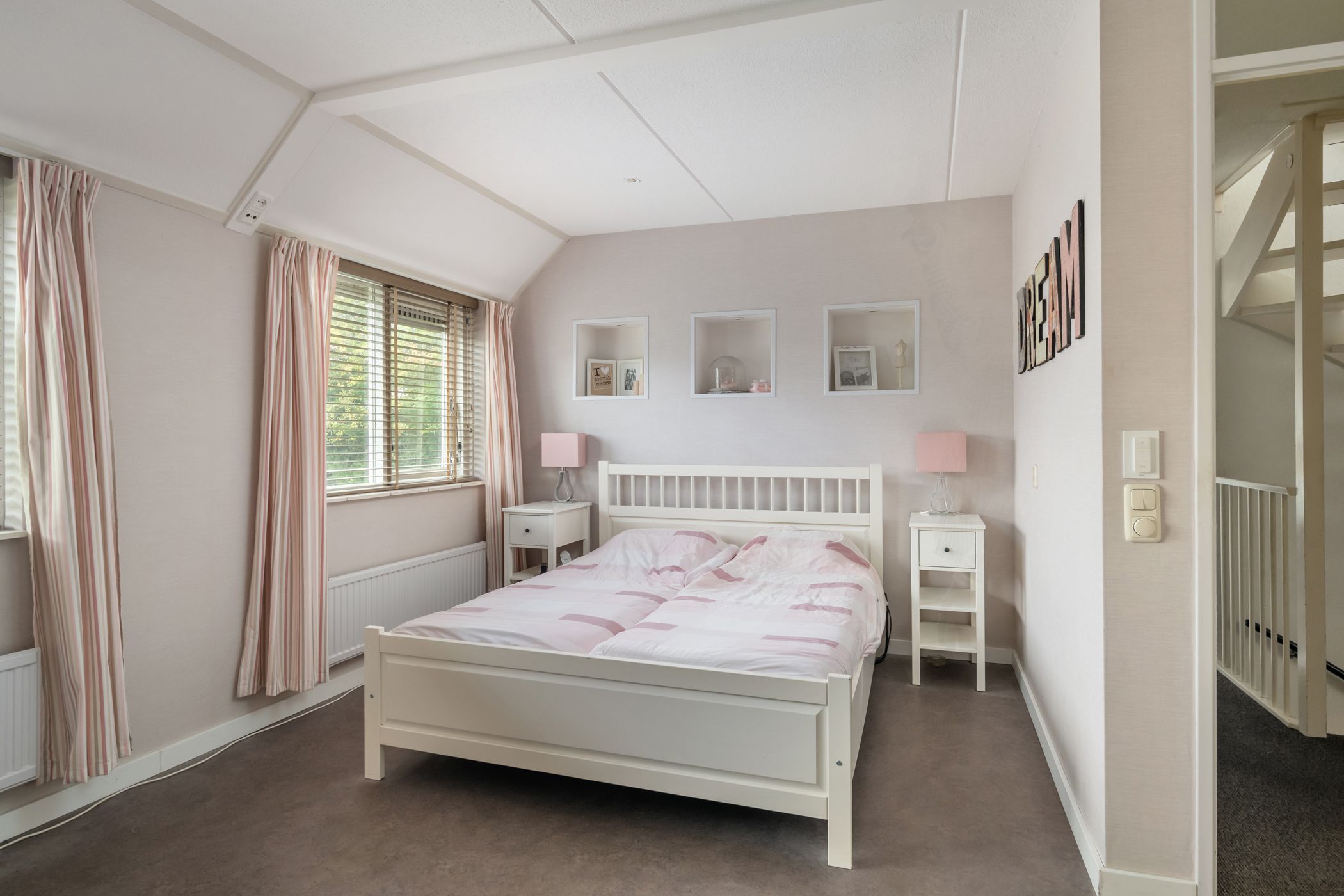 Foto 24 van Asterstraat 14