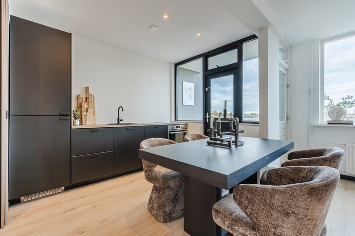 Foto 13 van Meidoornplein 23