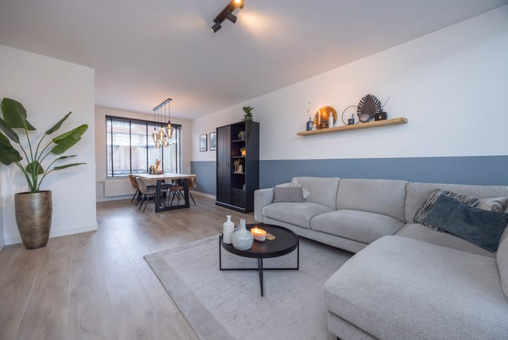 Foto 3 van Postelse Hoeflaan 352