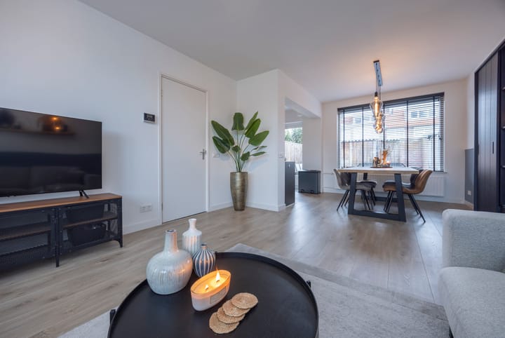 Foto 5 van Postelse Hoeflaan 352