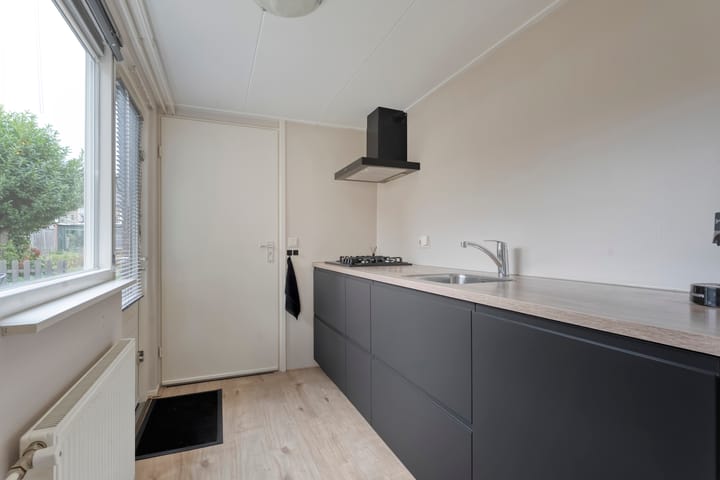 Photo 10 of Oude Vriezenveenseweg 48