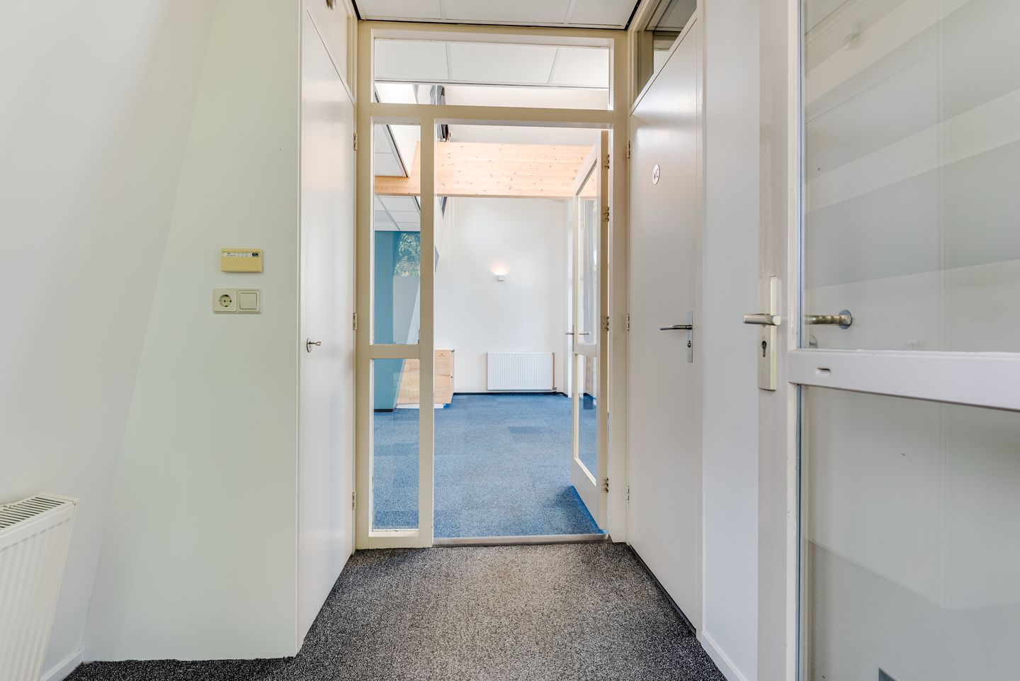 Bekijk foto 4 van Bergeonstraat 36