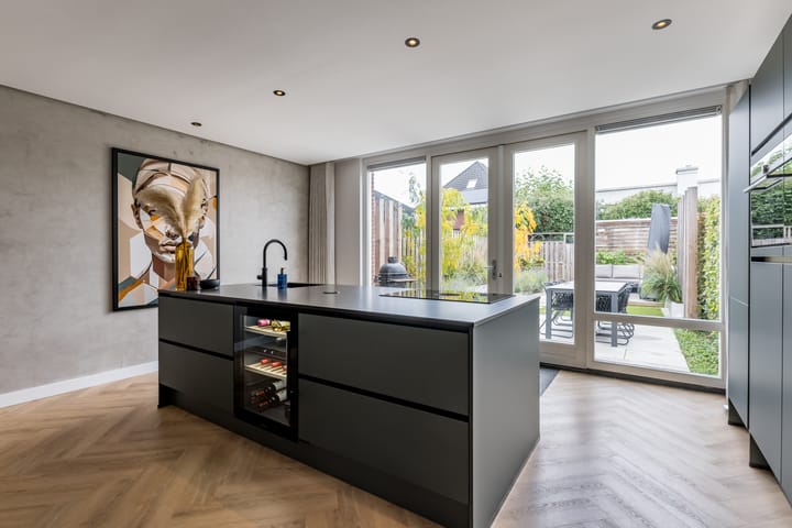 Foto 11 van Veenendaalstraat 127