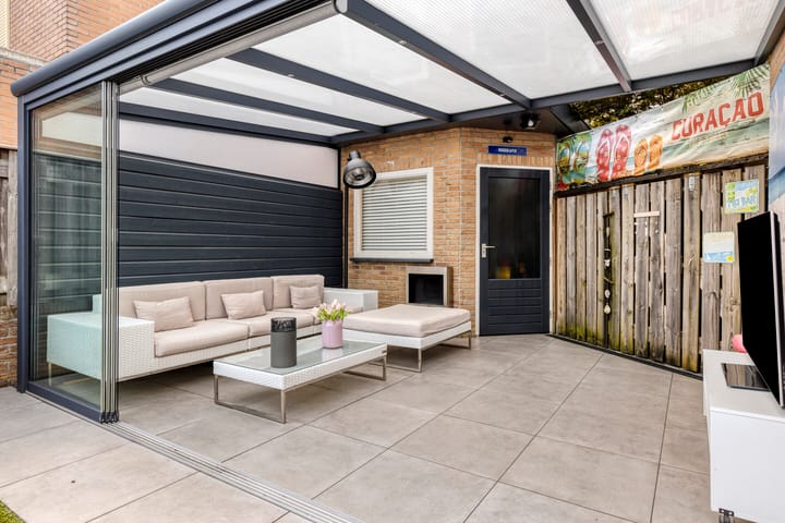 Foto 32 van Roodkapje 25