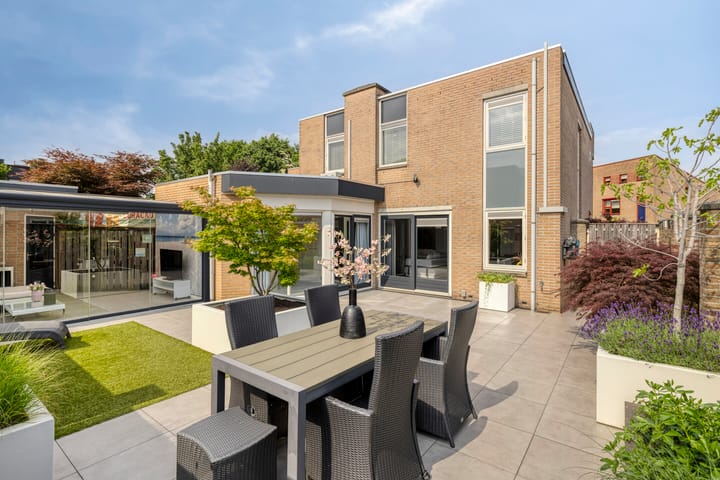 Foto 34 van Roodkapje 25