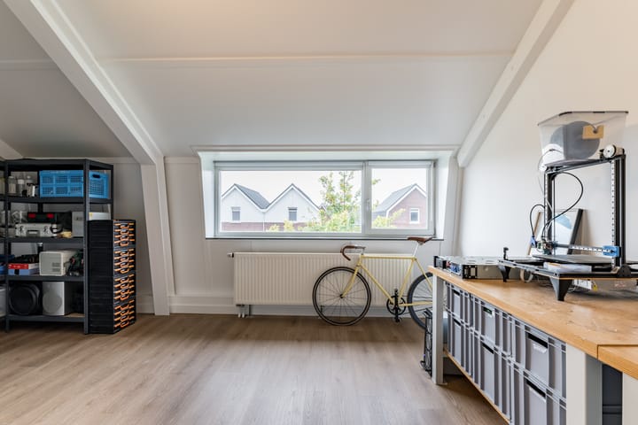 Foto 33 van Veenendaalstraat 127