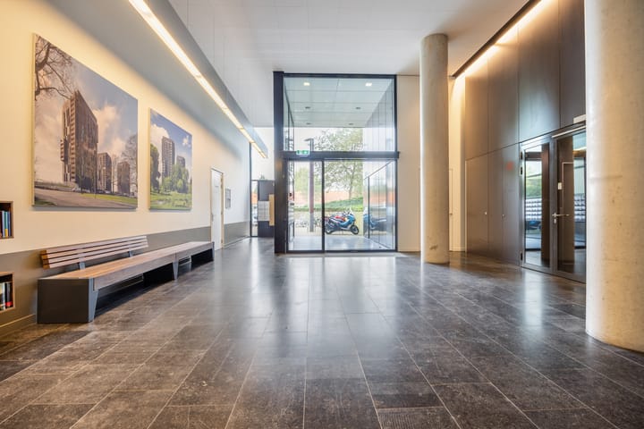 Foto 12 van Dirk Hartogstraat 209