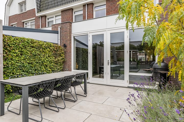 Foto 41 van Veenendaalstraat 127