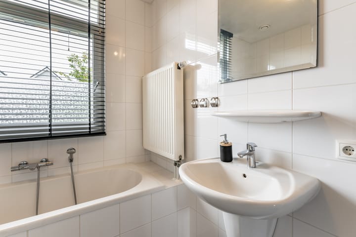 Foto 25 van Veenendaalstraat 127