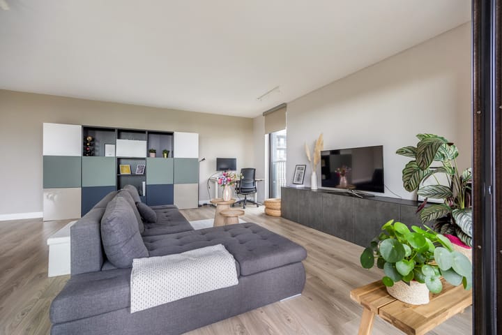 Foto 29 van Dirk Hartogstraat 209