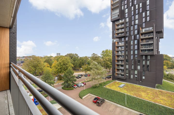 Foto 52 van Dirk Hartogstraat 209