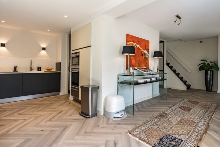 Photo 10 of van Limburg Stirumstraat 4