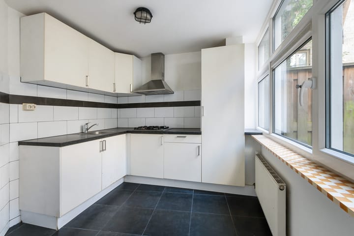 Photo 11 of Lombardstraat 23