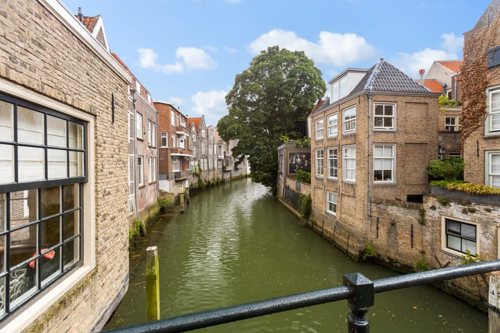 Photo 18 of Lombardstraat 23