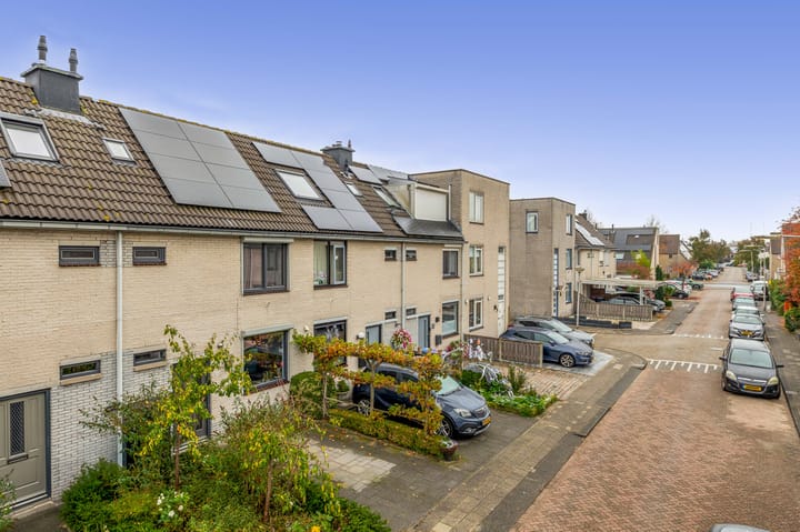 Photo 6 of Amazonestraat 15