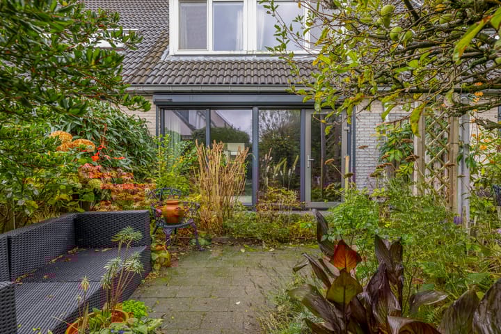 Photo 19 of Amazonestraat 15