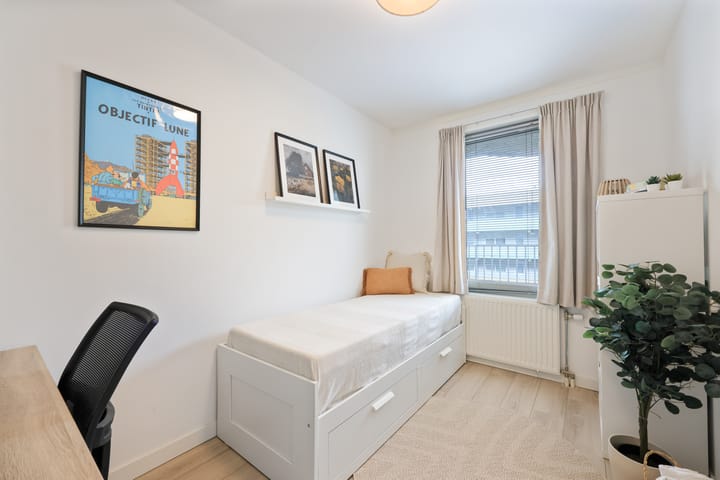 Foto 16 van Hoofdweg 670