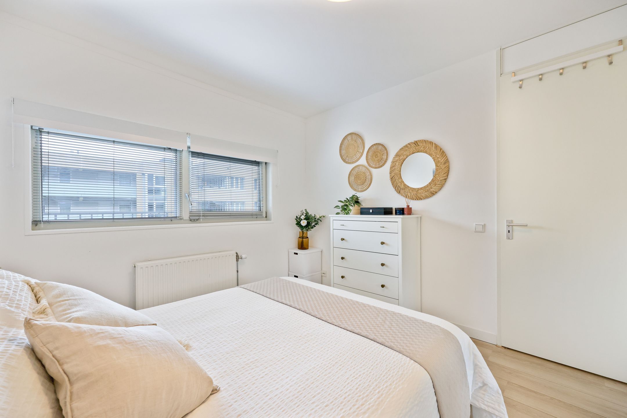 Foto 15 van Hoofdweg 670