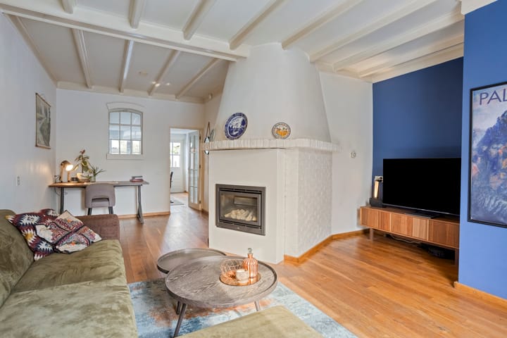 Photo 8 of Teugenaarsstraat 56