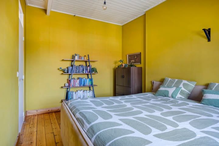 Photo 24 of Teugenaarsstraat 56