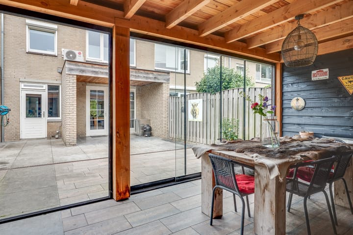 Foto 42 van Planetenlaan 18