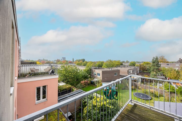 Foto 22 van Bronsgeeststraat 14