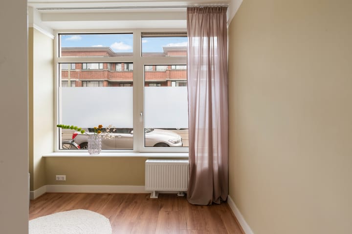 Photo 21 of Loudonstraat 20