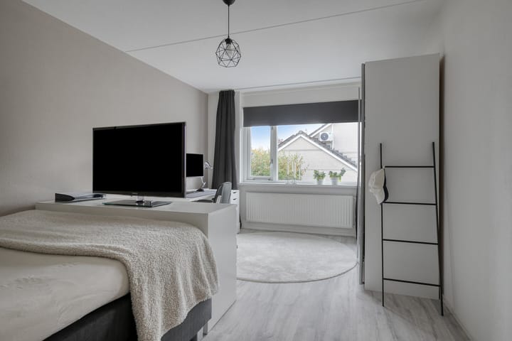 Photo 41 of Breukkruid 2